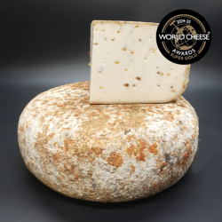 Tomme de Chvre aux Graines Cave Rousseau