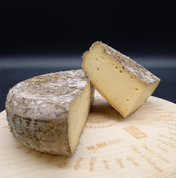 Tomme de Savoie <b>IGP</b> 1.6kg