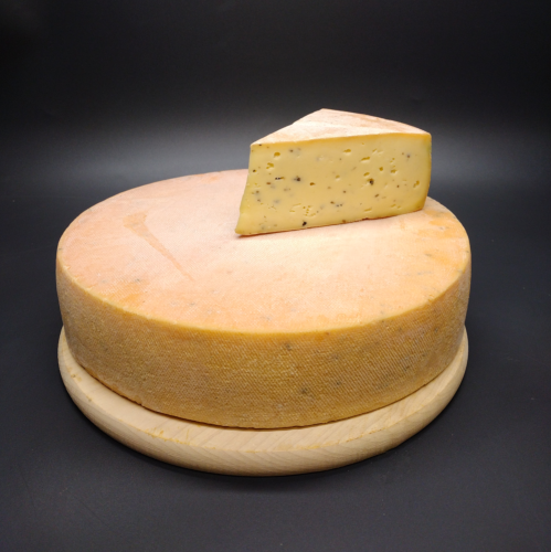Raclette au lait cru à la truffe d'été 1.2%